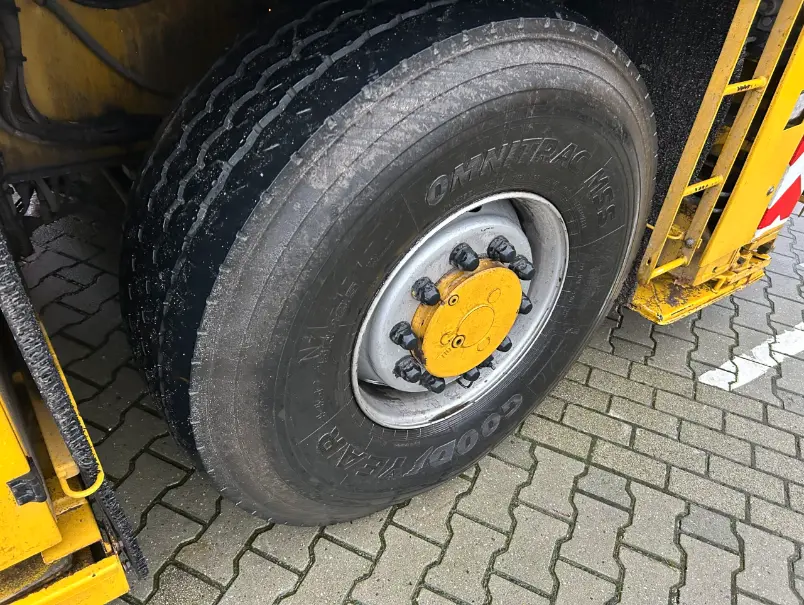 Hijskranen te koop en voor in koop. Kranen, onderdelen en toebehoren.