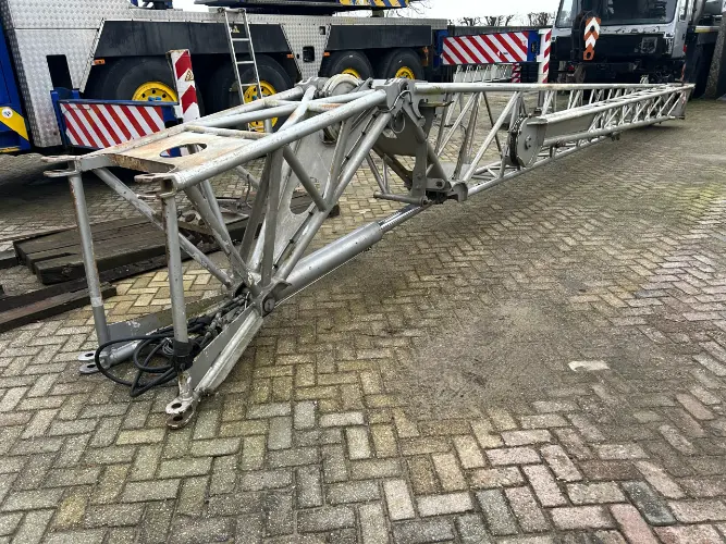 Hijskranen te koop en voor in koop. Kranen, onderdelen en toebehoren.
