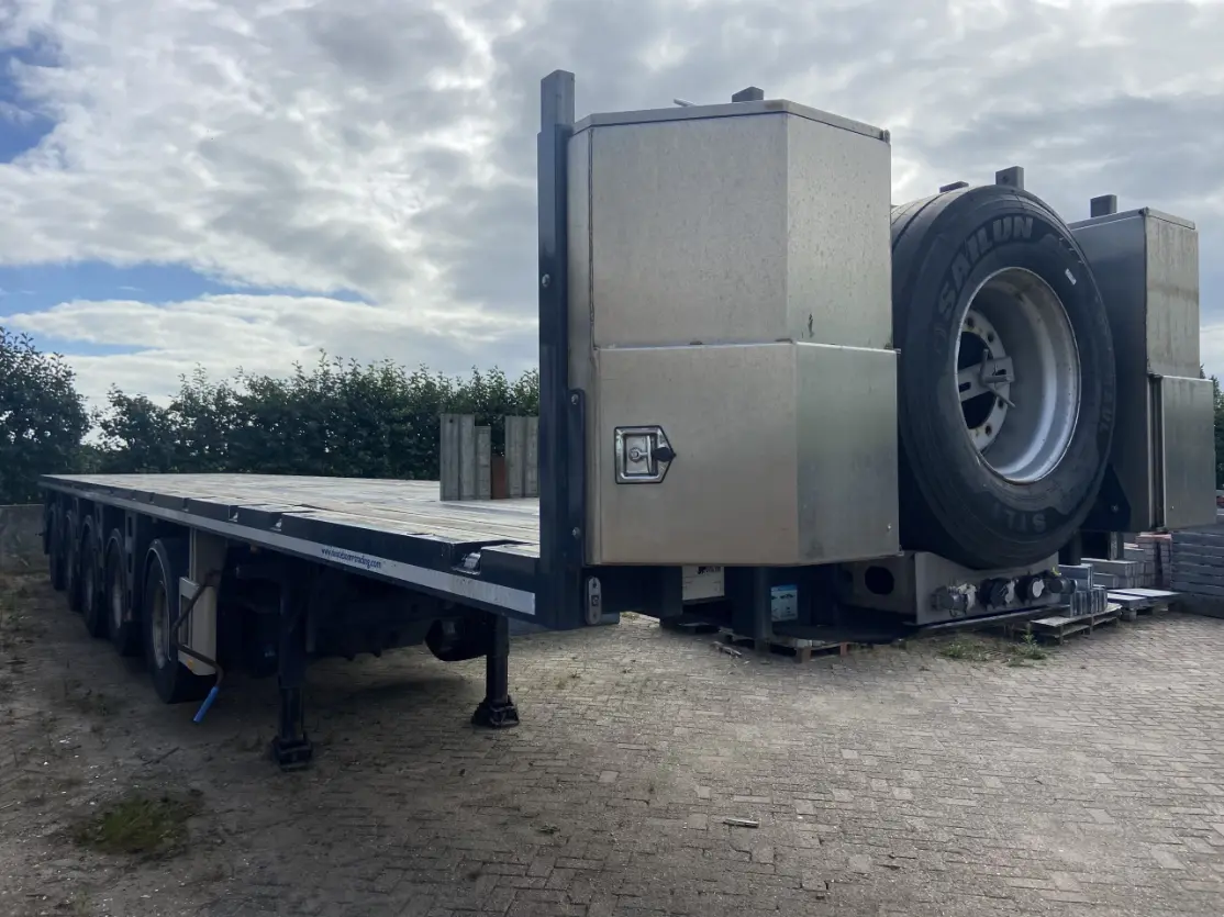 Hijskranen te koop en voor in koop. Kranen, onderdelen en toebehoren.